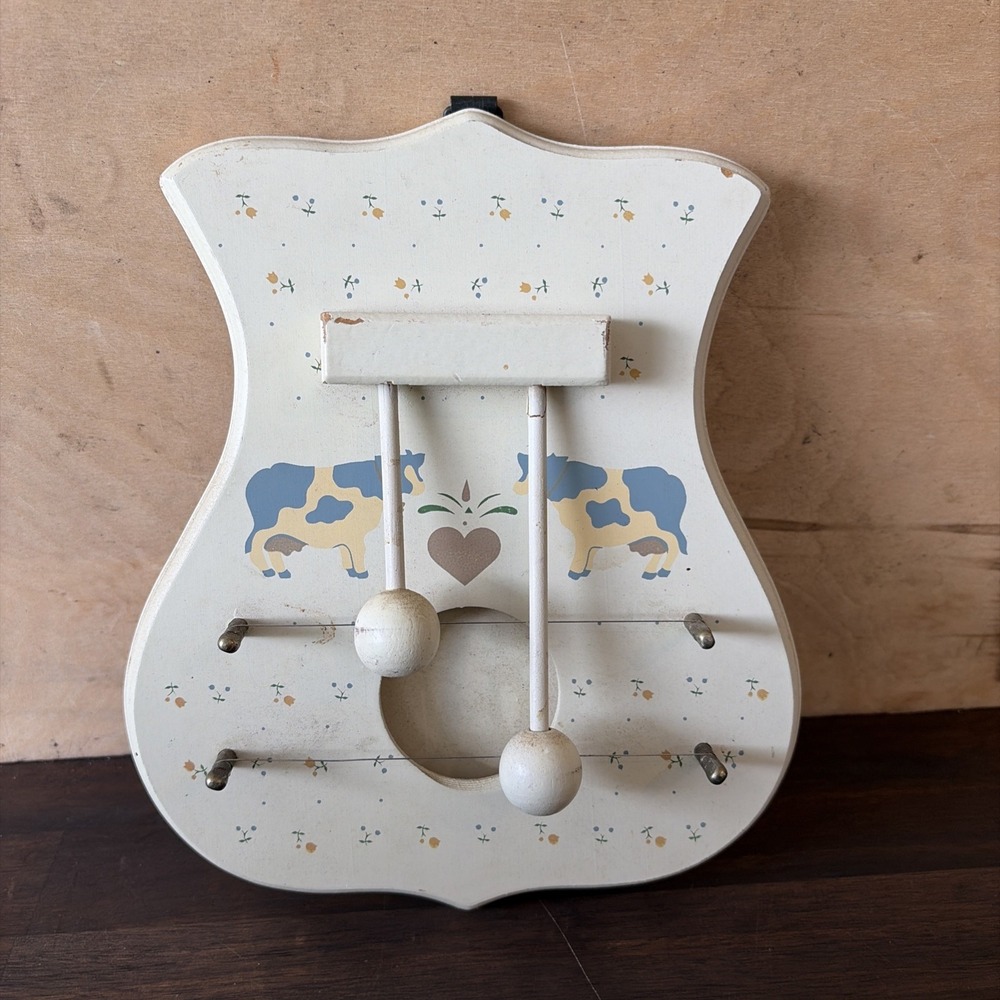 Vintage Door Harp Grandma Cow Heart Cottagecore Floral
